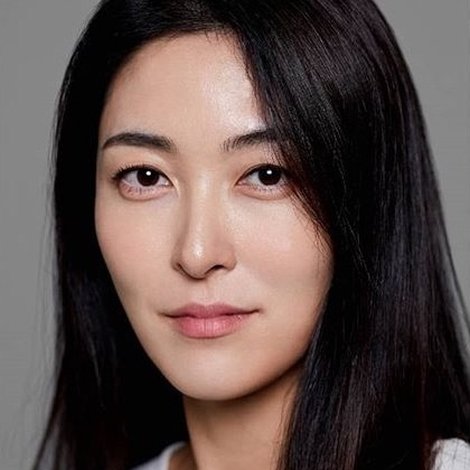 Min Young