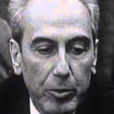Artur London
