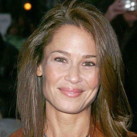 Julie Warner
