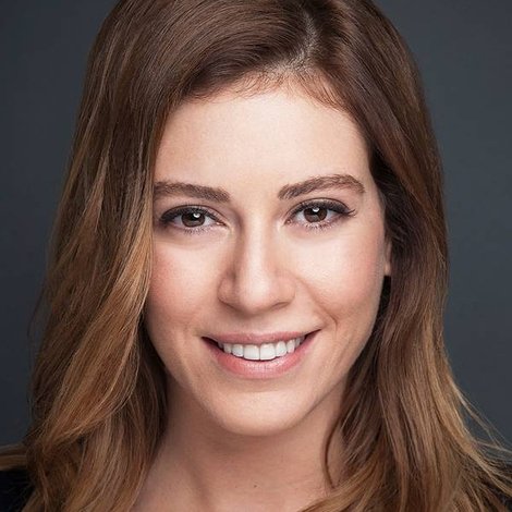 Sinem Kobal