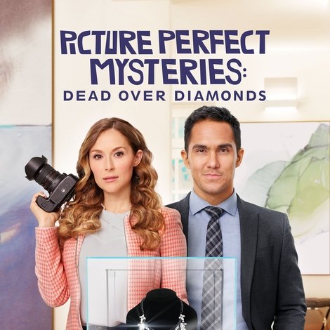 Picture Perfect Mysteries: Dead Over Diamonds
