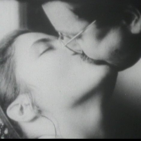 Kiss