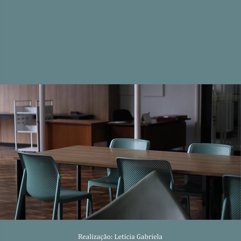 Contemplação da Biblioteca Pública do Paraná
