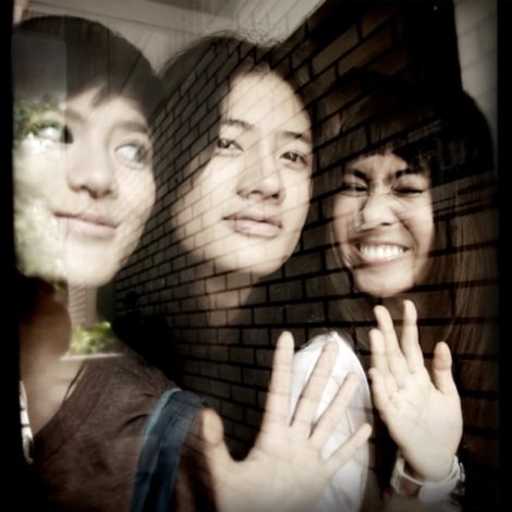 รัก/สาม/เศร้า