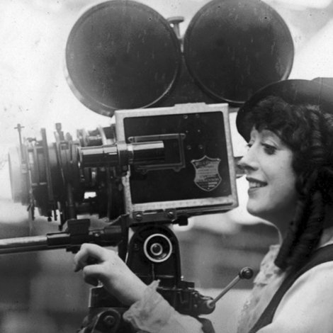 Et la femme créa Hollywood