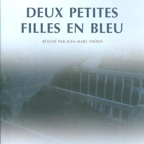 Deux petites filles en bleu