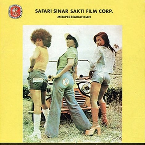 Tiga Cewek Badung