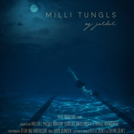 Milli tungls og jarðar