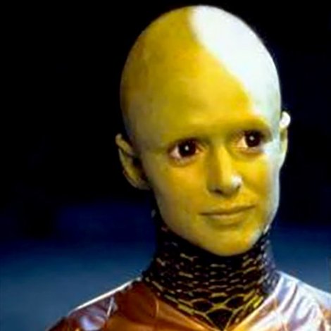 Alien Love Triangle
