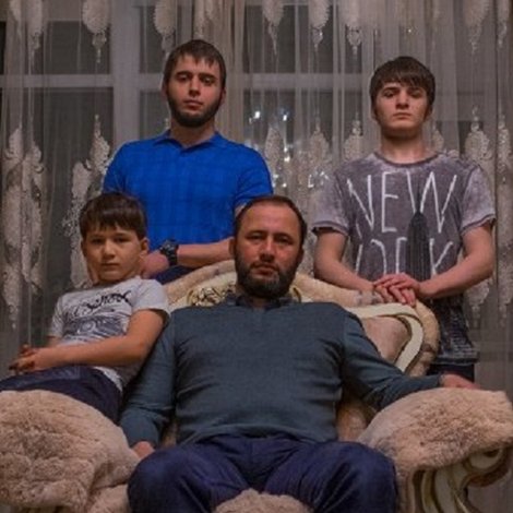 В поисках Дени