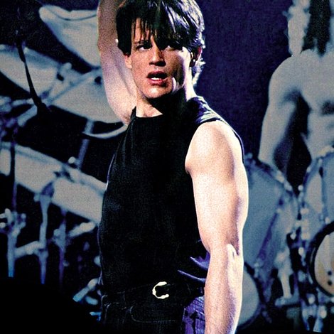 Eddie and the Cruisers II: Eddie Lives!