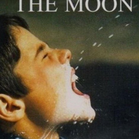 La teta y la luna