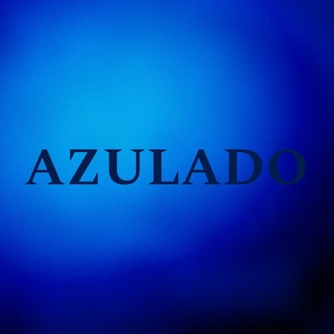 Azulado