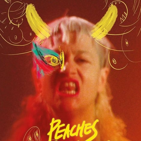 Peaches Goes Bananas