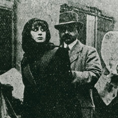 De svarta maskerna