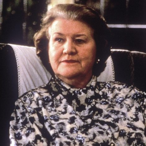 Miss Fozzard Finds Her Feet