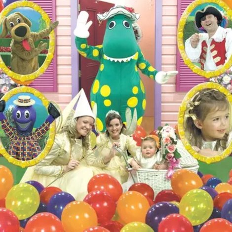 The Wiggles - Dorothy the Dinosaur's Party