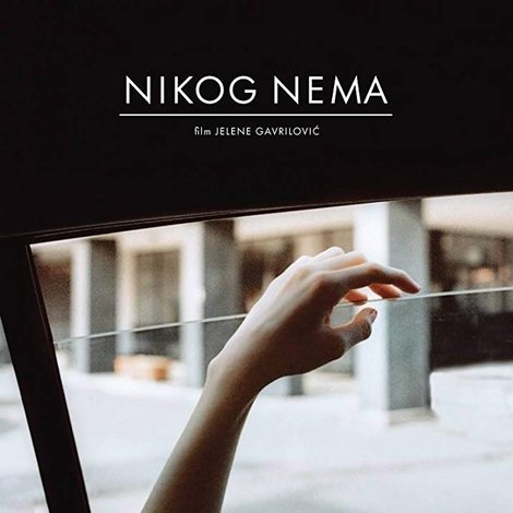 Nikog nema