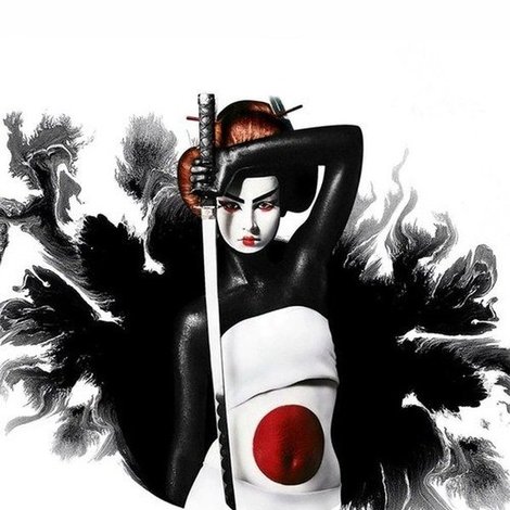 Dragon Girls ! Les amazones de la pop culture asiatique
