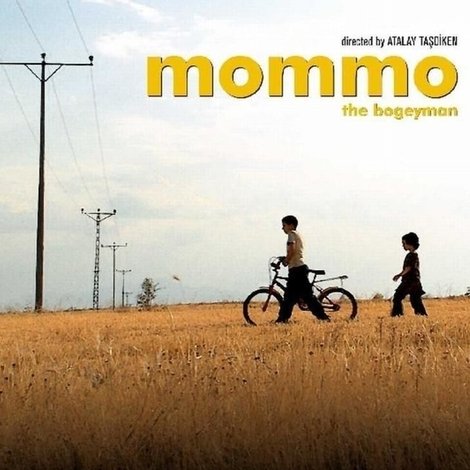 Mommo: Kız Kardeşim