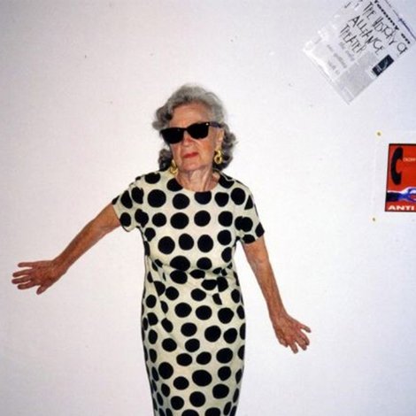 Doris Wishman Directs A Music Video