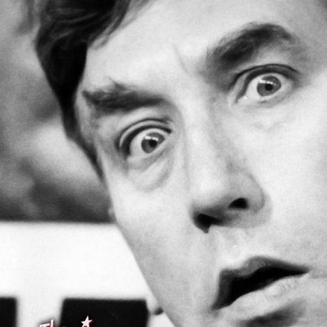 Oooh Er Missus! The Frankie Howerd Story