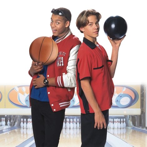 Alley Cats Strike