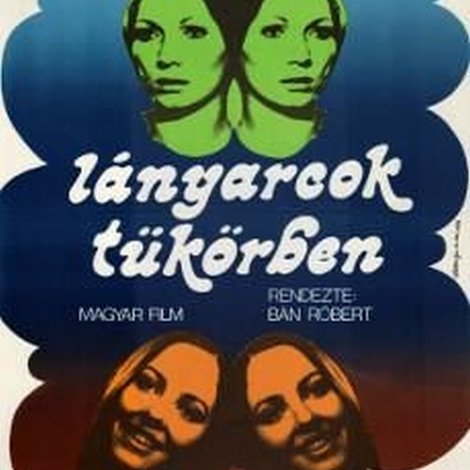 Lányarcok tükörben