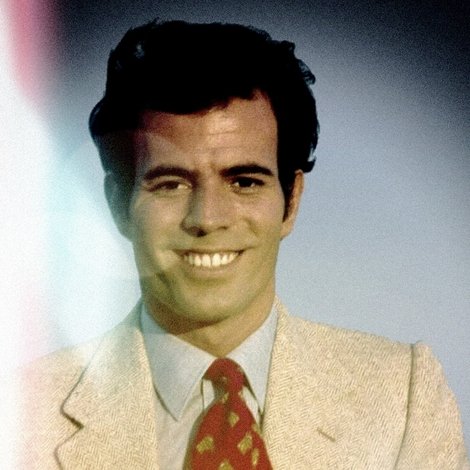 Julio Iglesias : amour, gloire et chansons