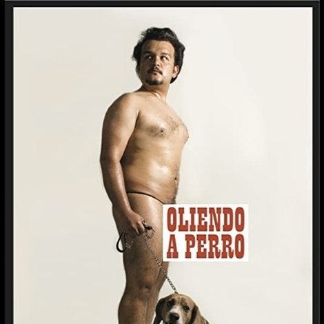 Oliendo a Perro