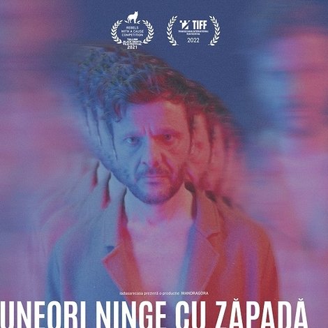 Uneori ninge cu zăpadă, alteori cu întuneric