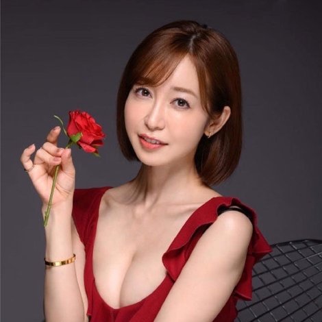掌握妹妹的臀部中出CWPBD-99