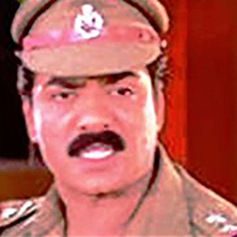 ആലിബാബയും ആറര കള്ളന്മാരും