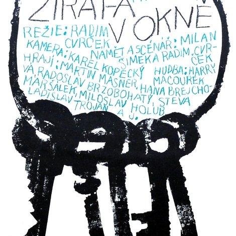 Žirafa v okně
