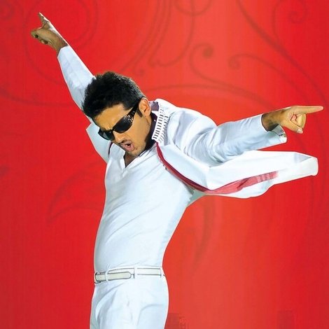 Gunde Jaari Gallanthayyinde