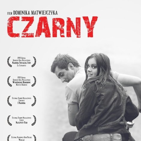 Czarny