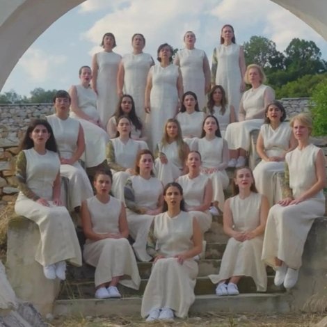 How to Build a Choir
