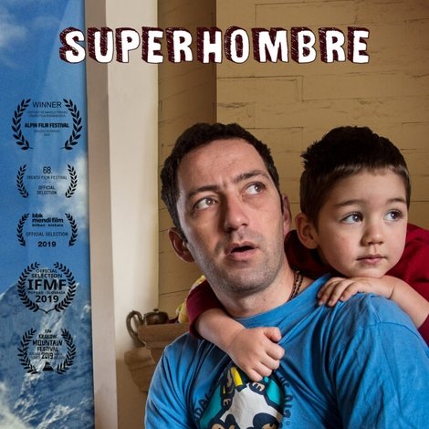 Superhombre