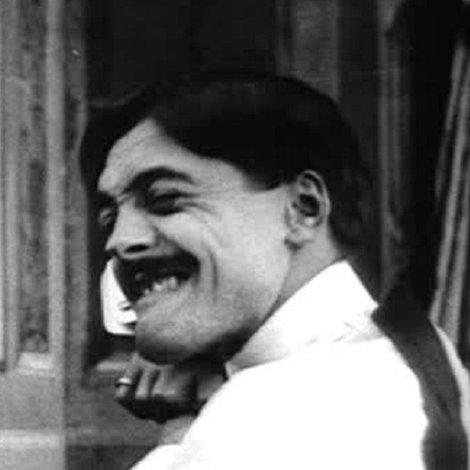 Max décoré