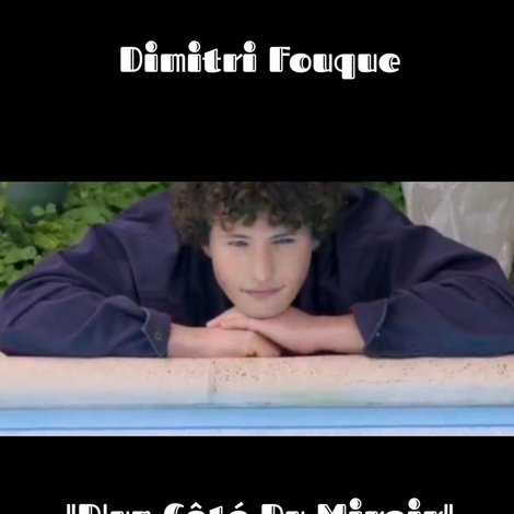 d'un côté du miroir