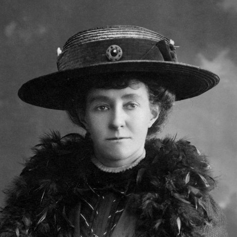 Clare Balding's Secrets of a Suffragette