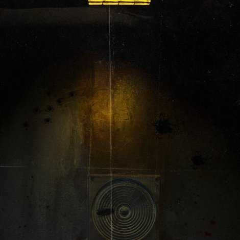 FLOOR