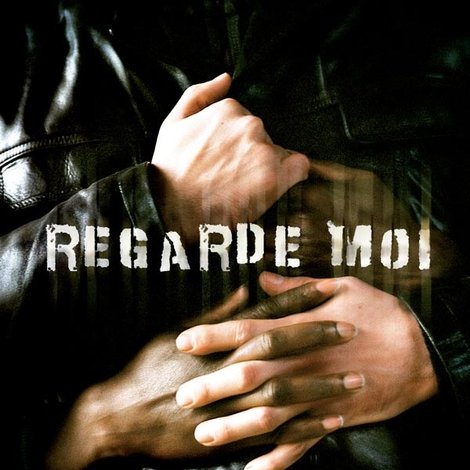 Regarde-moi