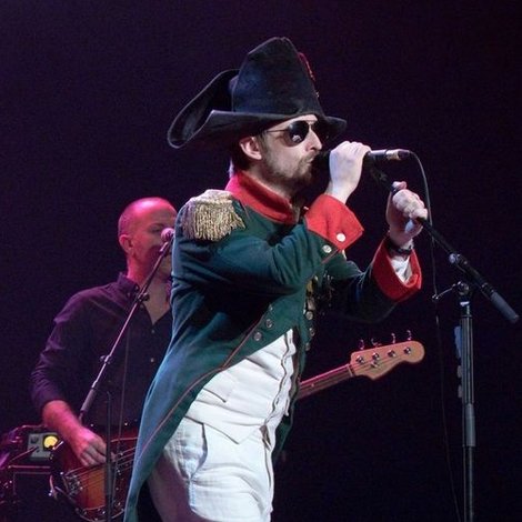 The Divine Comedy - This is not a Love Song