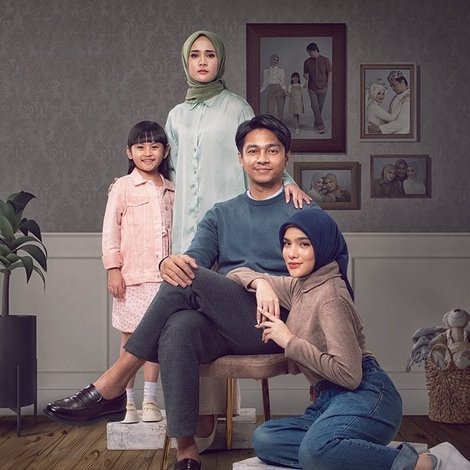Ipar Adalah Maut