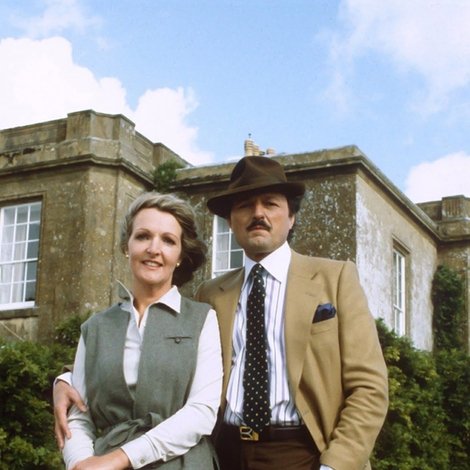 To the Manor Born: Britain's Best Loved Comedy