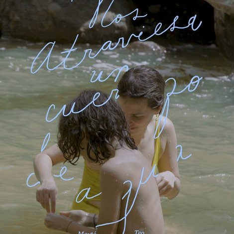 Nos Atraviesa un Cuerpo de Agua