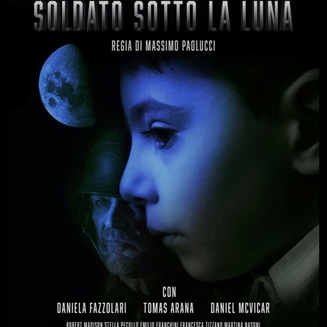Soldato sotto la luna