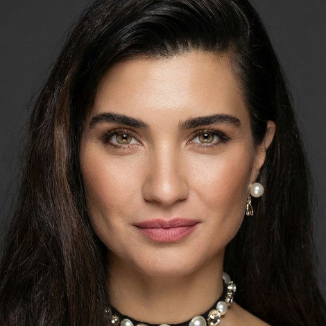 Tuba Büyüküstün