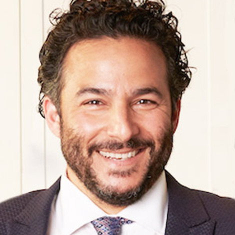 Ennis Esmer